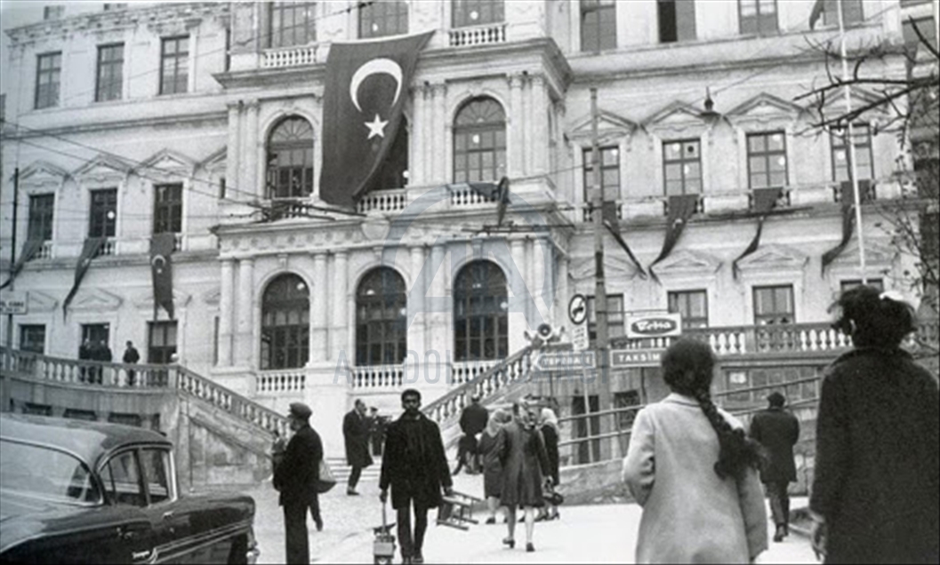 Kadim şehir İstanbul'da ilklerin ilçesi: Beyoğlu