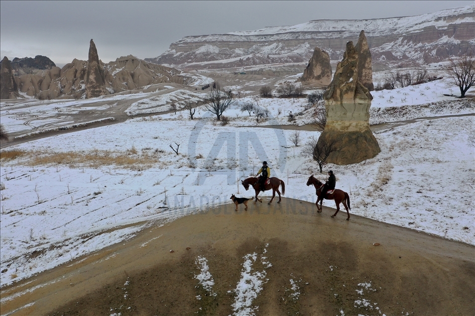 Peribacalarındaki kış aktiviteleri turistleri cezbediyor