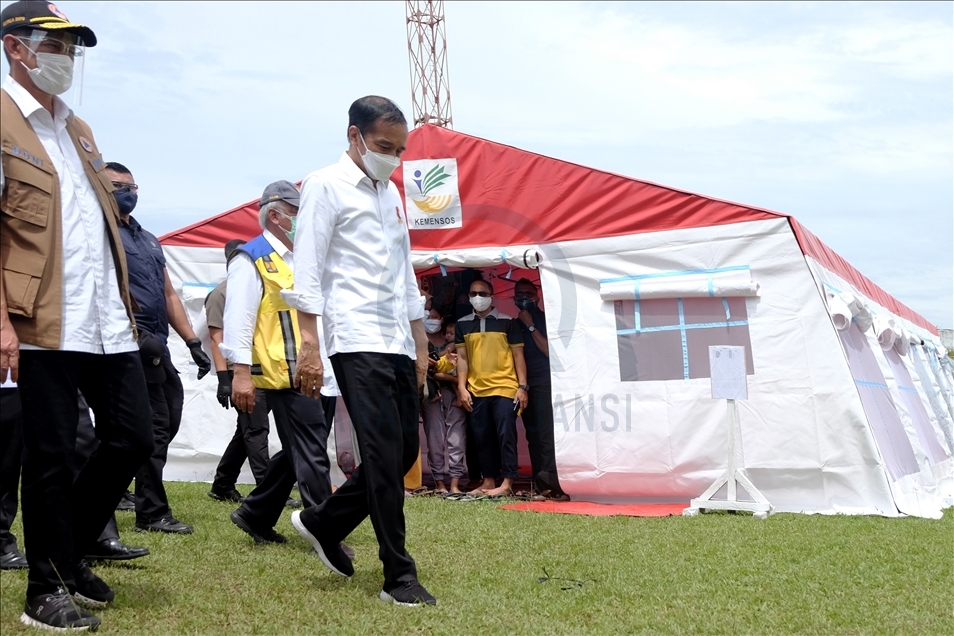 Presiden Jokowi kunjungi korban gempa Mamuju