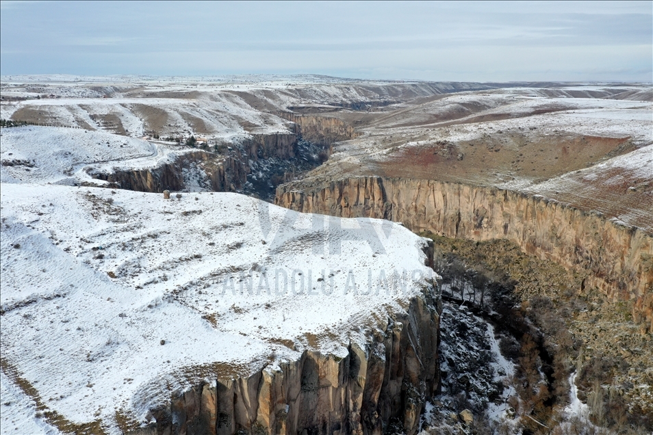 Turquie : la couverture blanche de la vallée d'Ihlara