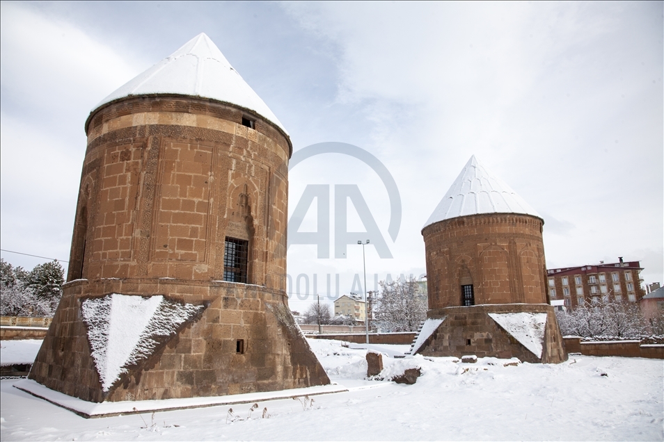 برف استان بیتلیس ترکیه را سفیدپوش کرد