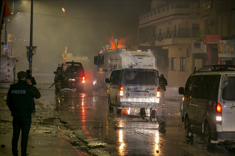 داخلية تونس: توقيف 632 شخصا شاركوا في "أعمال شغب"