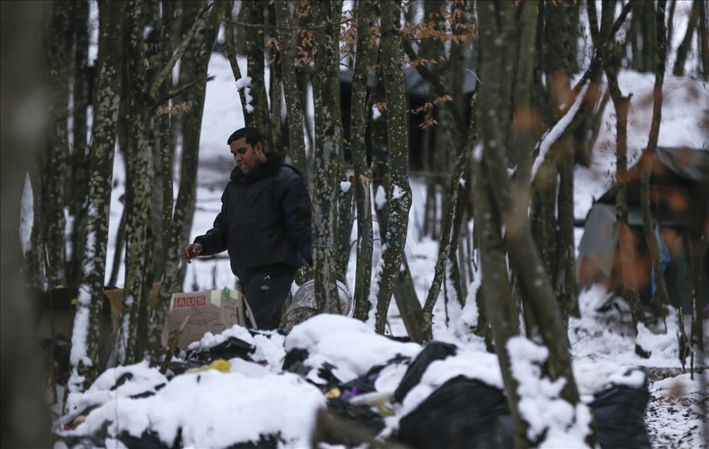 Immigrants struggle to survive in makeshift tents in Bosnia and Herzegovina