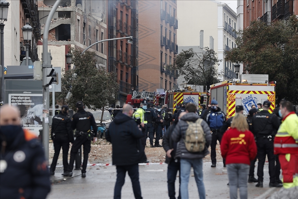 Madrid'de bir binada şiddetli patlama meydana geldi