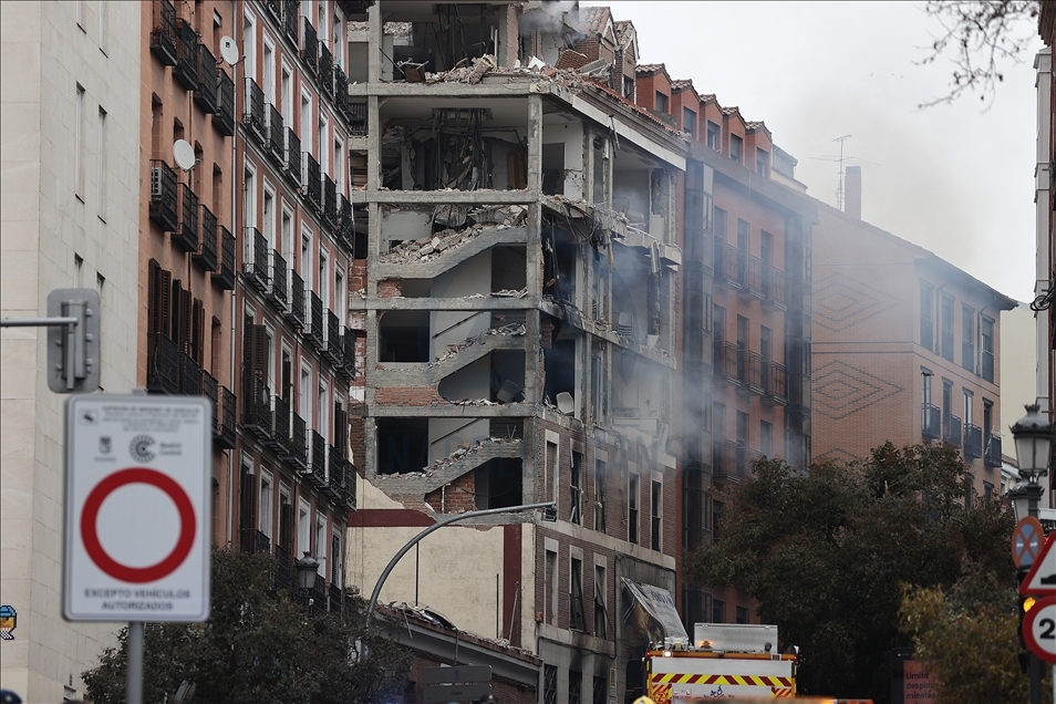 Madrid'de bir binada şiddetli patlama meydana geldi