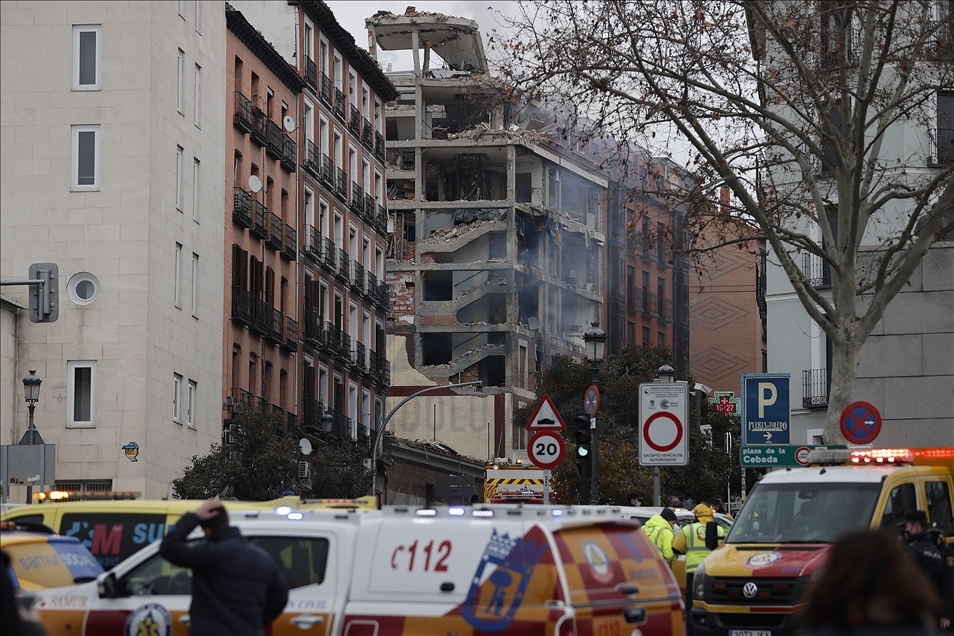 Madrid'de bir binada şiddetli patlama meydana geldi