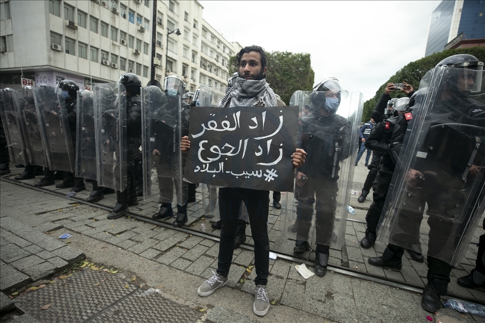 Manifestaciones en Túnez