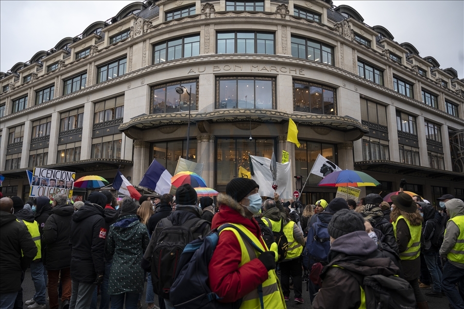 Unitary protest against the dismissals due to the Covid-19 epidemic in Paris, on the January 22, 2021