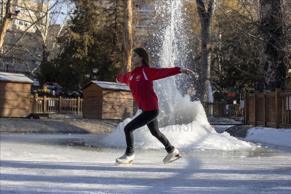 Ice skating at Kugulu Park in Ankara