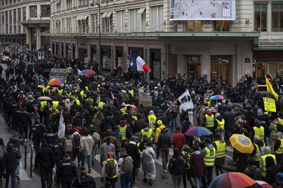Unitary protest against the dismissals due to the Covid-19 epidemic in Paris, on the January 22, 2021