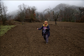 Kastamonu'da yıllardır atıl kalan tarlalar yaban hayvanları için ekildi