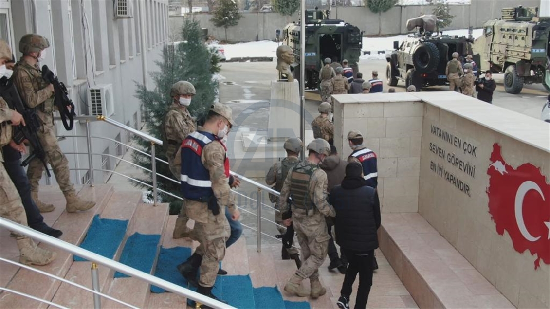 Diyarbakır'da "Eren-2 Narko Terör Tırpan" Operasyonu