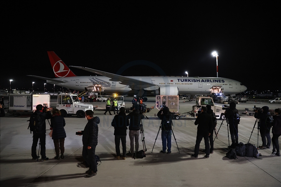 هواپیمای حامل محموله دوم واکسن کرونا‌ از چین وارد ترکیه شد