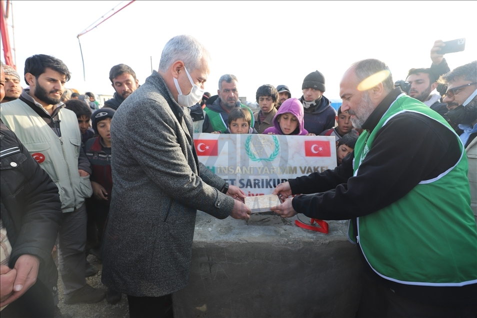 "الإغاثة التركية" تسلم 154 منزلاً لأسر سورية نازحة في أعزاز