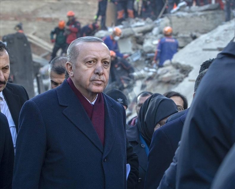 Cumhurbaşkanı Erdoğan'dan Elazığ'daki deprem konutları paylaşımı