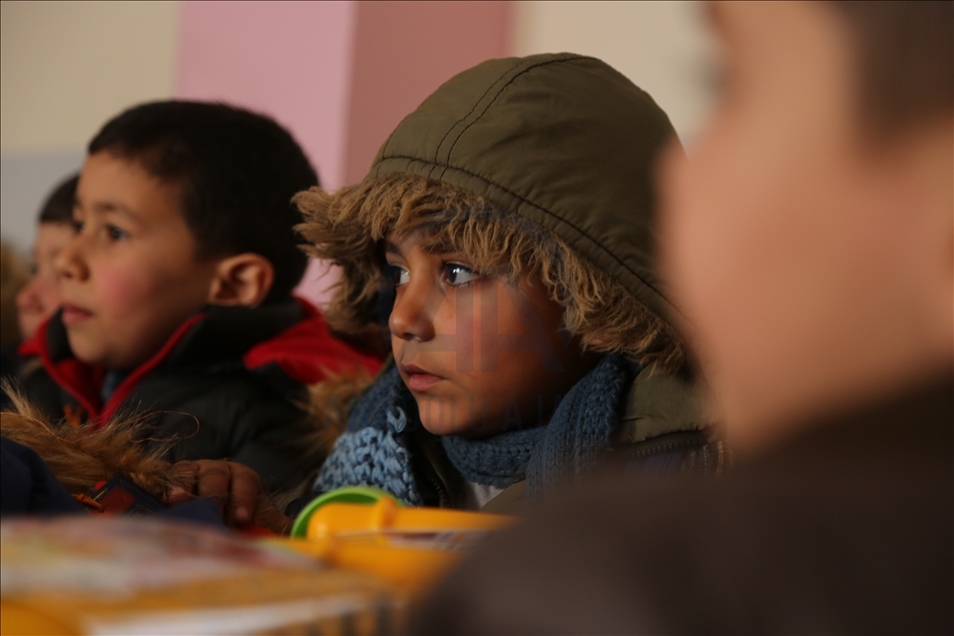 Diyanet İşleri Başkanlığı Suriye'nin El Bab kentinde okul açtı