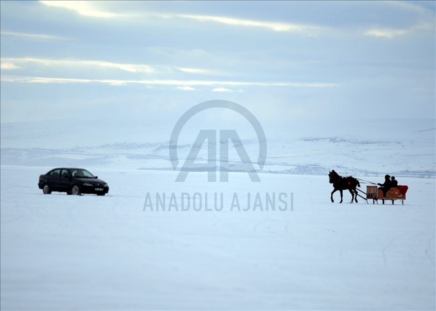 Sleigh and drift pleasure on ice-covered Lake Cildir