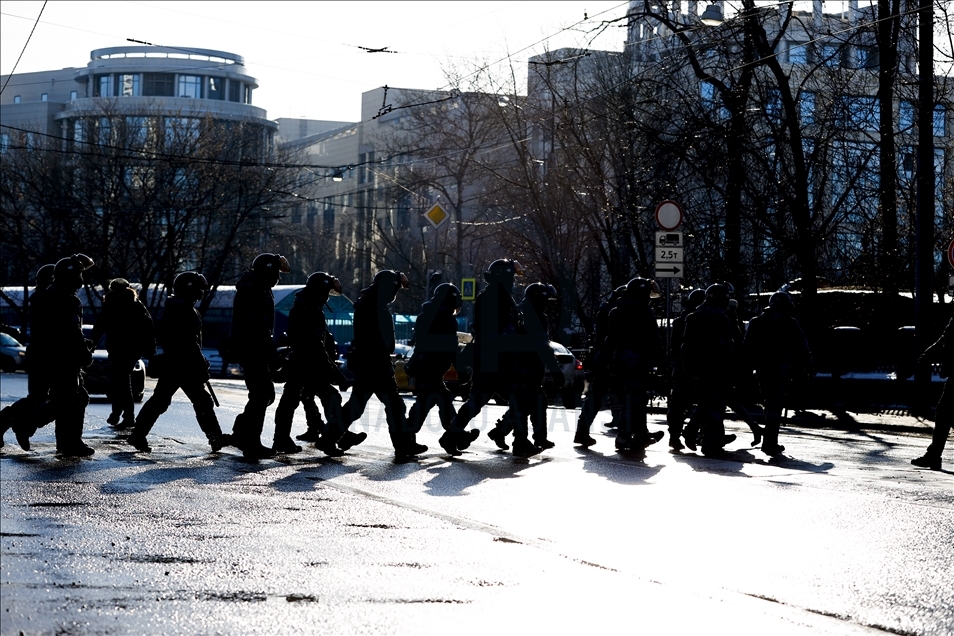 Police Intervene In Protest After Russian Opposition Navalny Jail