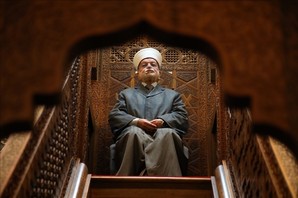 هزاران فلسطینی نماز جمعه را در مسجدالاقصی اقامه کردند