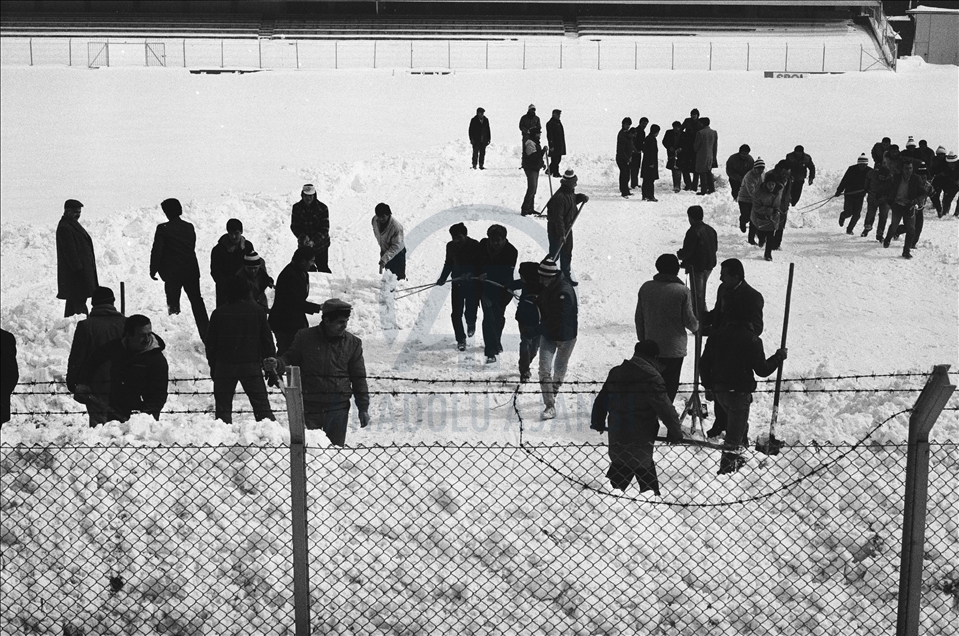 İstanbul'da 1987 yılında etkili olan kar yağışı