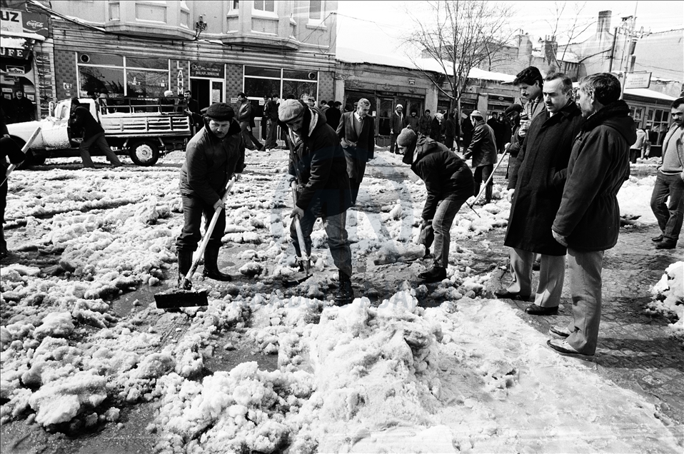 İstanbul'da 1987 yılında etkili olan kar yağışı