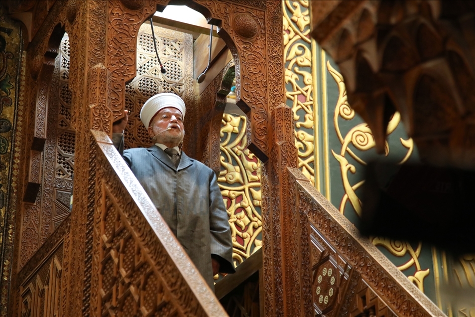 هزاران فلسطینی نماز جمعه را در مسجدالاقصی اقامه کردند
