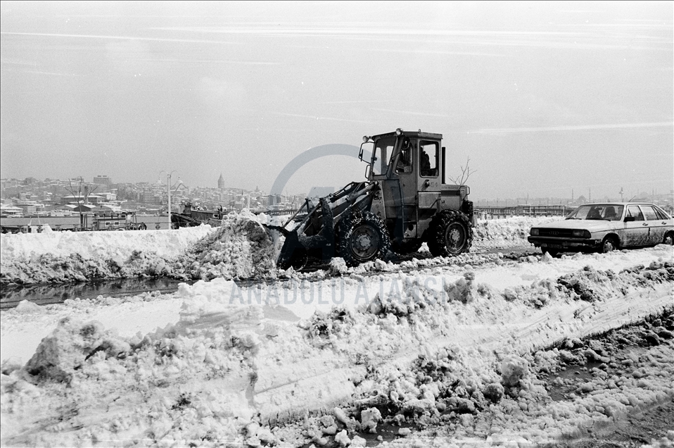 İstanbul'da 1987 yılında etkili olan kar yağışı