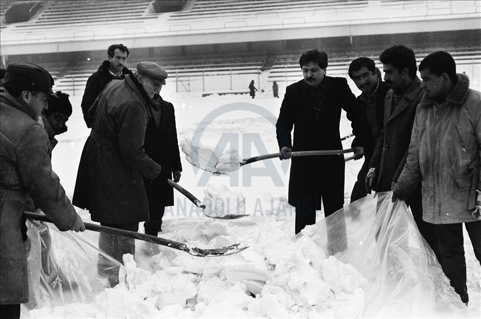 İstanbul'da 1987 yılında etkili olan kar yağışı