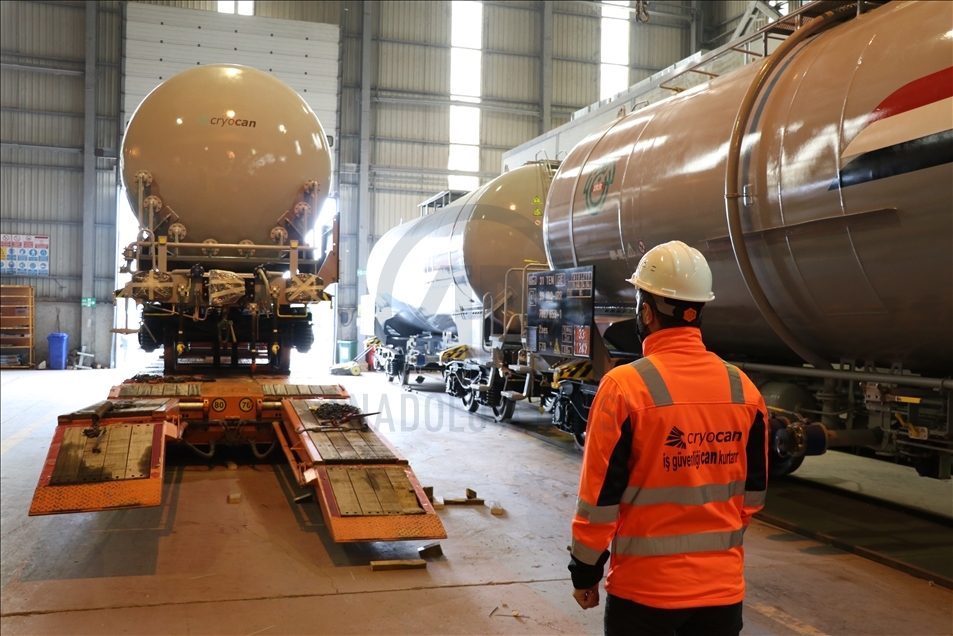 Irak'ın petrolünü taşıyacak vagonlar Kocaeli'den uğurladı