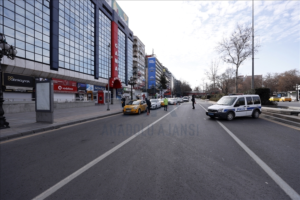 Turska: Puste ulice Ankare zbog policijskog sata