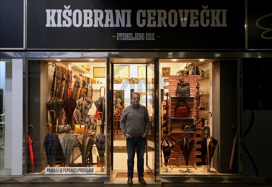 Hrvatska: Tomislav Cerovečki, jedini hrvatski kišobranar