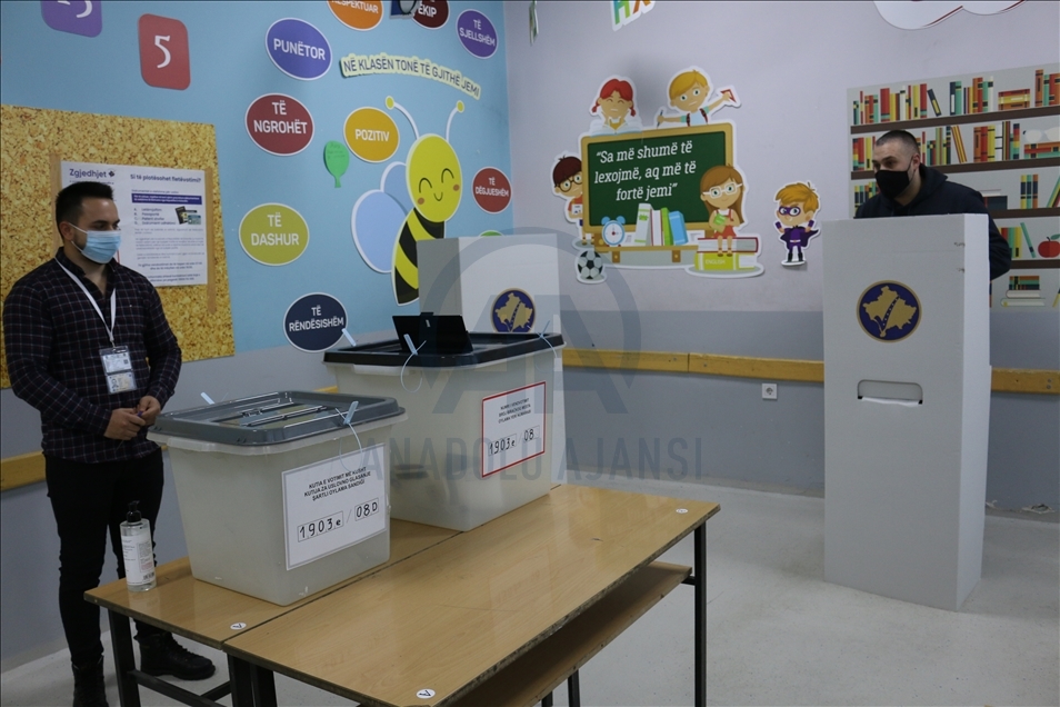Kosovo: Otvorena biračka mesta na prevremenim parlamentarnim izborima