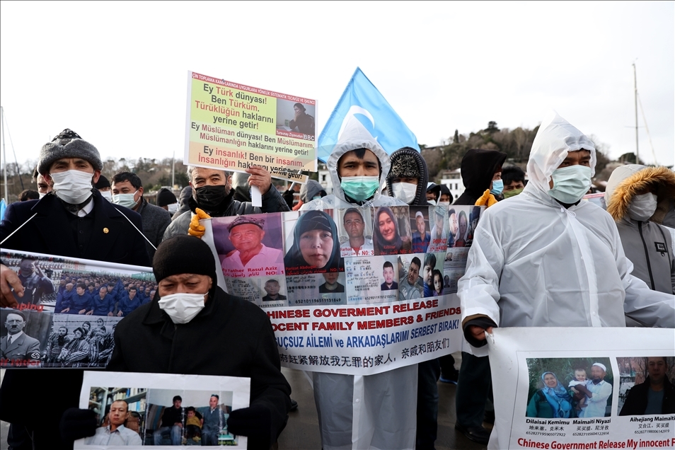 Protests of Uyghur Turks outside China Consulate in Istanbul