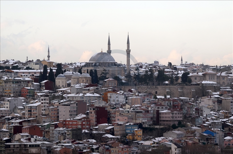 İstanbul'da soğuk ve karlı hava