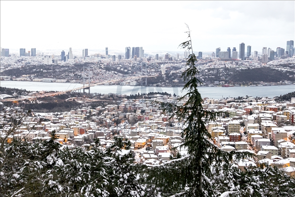 İstanbul'da soğuk ve karlı hava