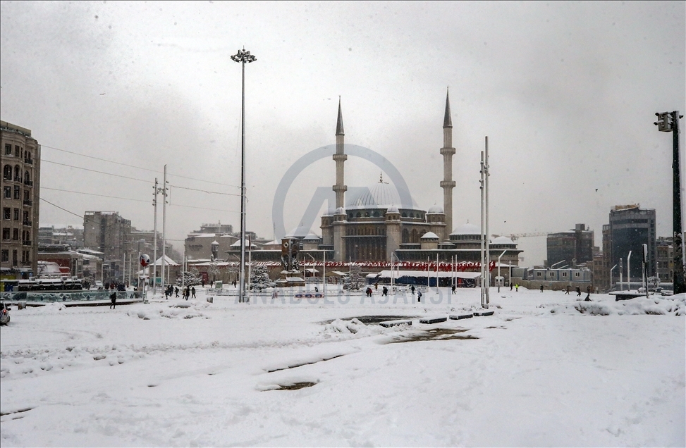 Snowfall in Istanbul