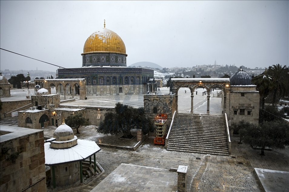 Jérusalem vêtue de blanc, sous la neige