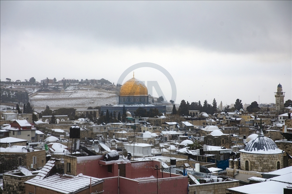 بارش نخستین برف امسال در قدس