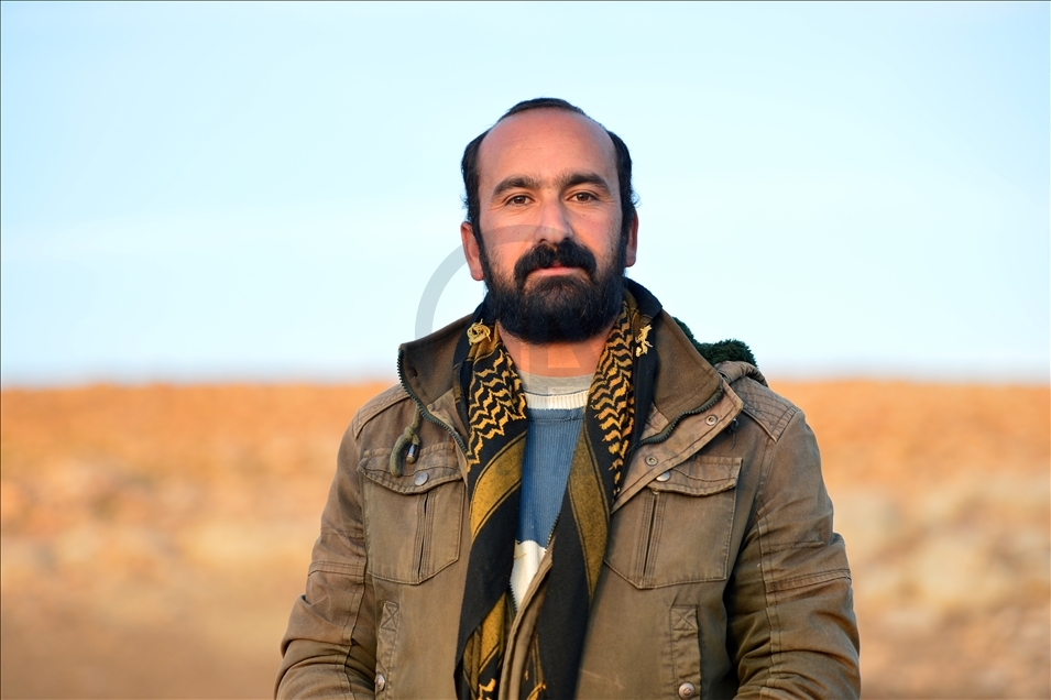 Li Tunceliyê koçer ji bo berxên xwe nobedê digirin