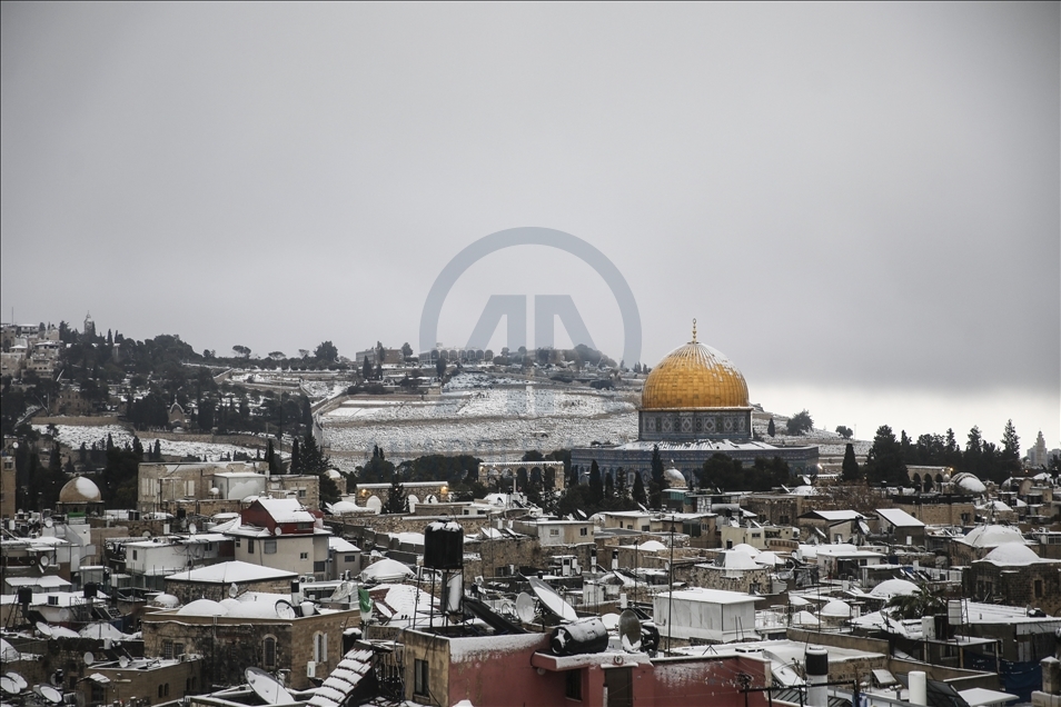 بارش نخستین برف امسال در قدس