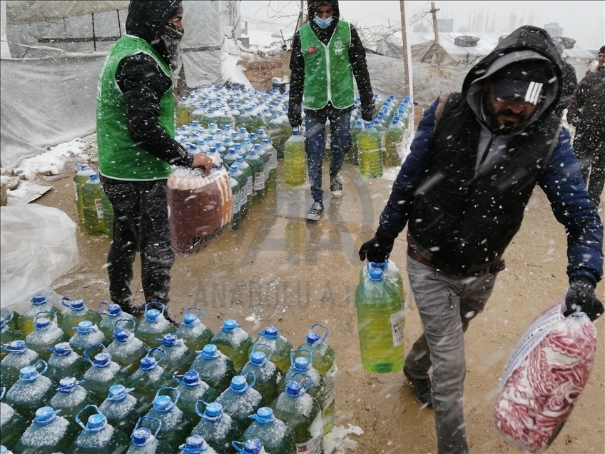 لبنان.. الإغاثة التركية تقدم مساعدات للاجئي سوريا وفلسطين