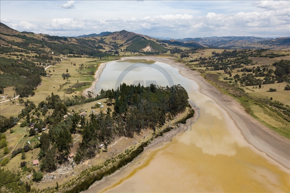 Colombie : Le réchauffement climatique pourrait faire disparaître la "Laguna de Suesca"