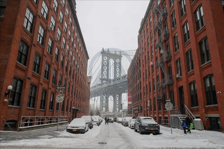 Winter storm hits in New York