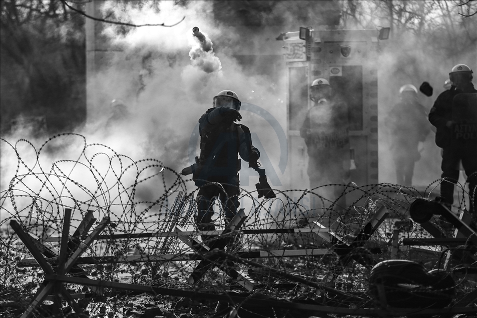 Anadolu Agency (AA) photojournalists receive the finalist award at Pictures of the Year International (POY)