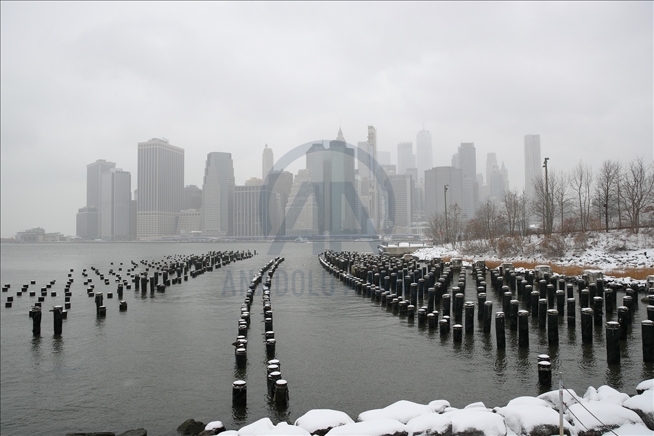 Winter storm hits in New York