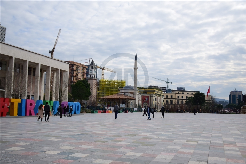 Tri dekada nga rrëzimi i shtatores së diktatorit Enver Hoxha, persekutimet dokumentohen në muze