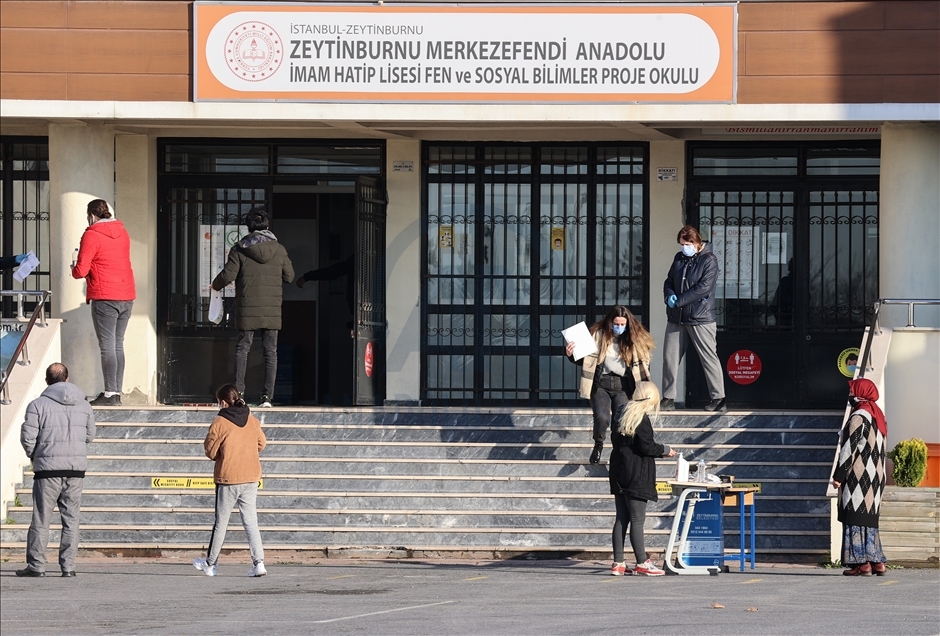 İstanbul'da bazı okullarda ALES yoğunluğu yaşandı