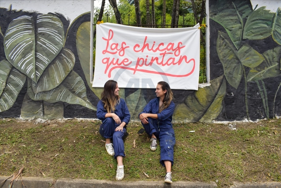 Las chicas que pintan, artistas colombianas surgidas con trazos de talento durante la pandemia