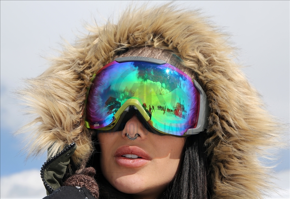 Ski resorts in Tehran amid Covid-19
