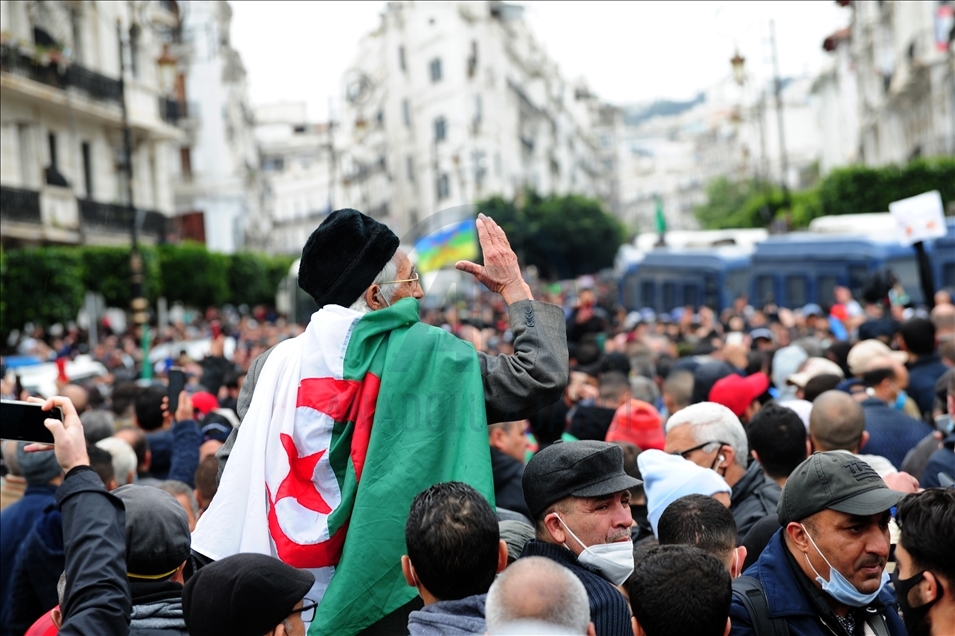 في ذكراه الثانية.. الجزائر تستعيد أجواء الحراك الشعبي